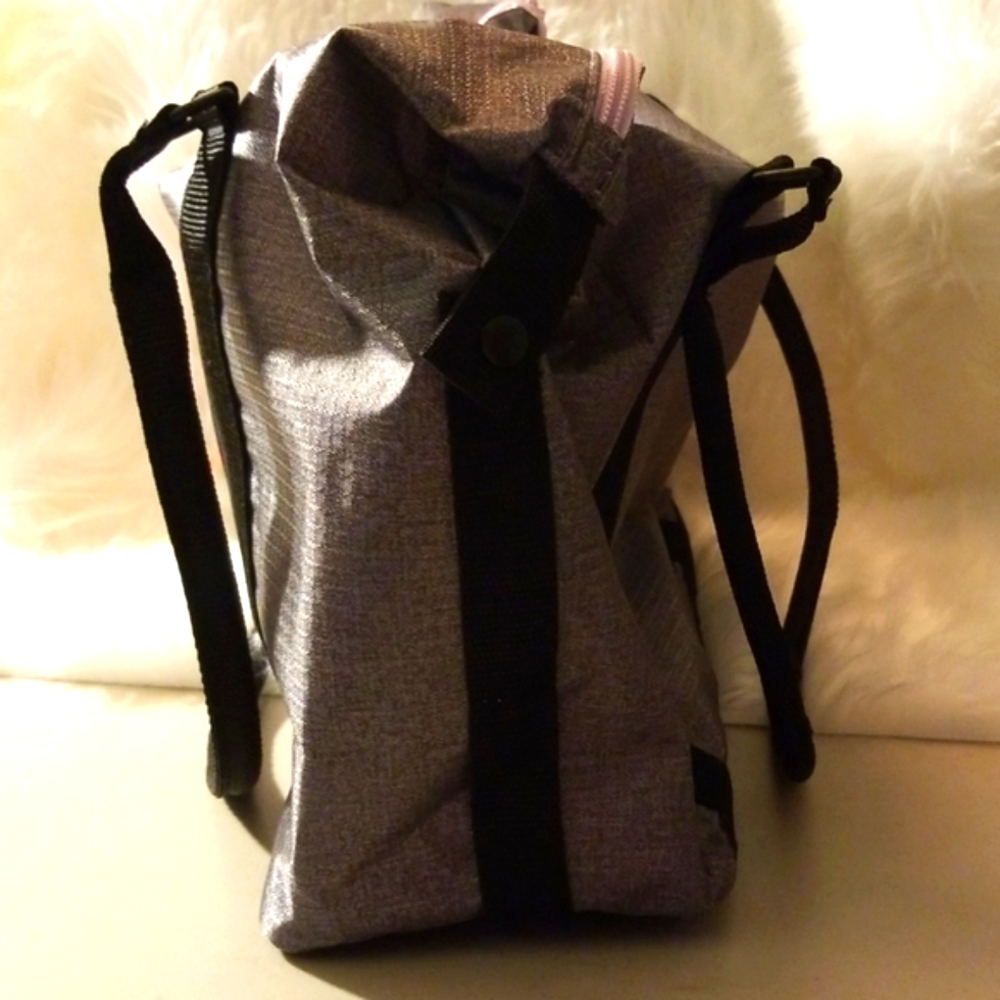 🤣Puma Jane 🖐️Tote🖐️ - Picture 5 of 11